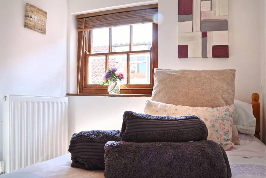 Cottages-Whitby - Bishops Cottage Ngoại thất bức ảnh